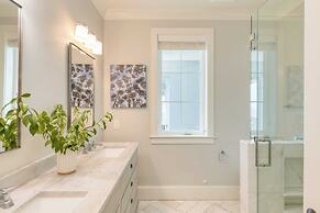 Sleeps 24! Priv Beach Boardwalk, Pool, Ocean View 24 Bradley Cir by Av