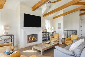 Sleeps 24! Priv Beach Boardwalk, Pool, Ocean View 24 Bradley Cir by Av