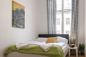Friendly 3BR shared Apt-WienerStadthalle