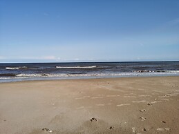 Golden Sands Beach Activities sea Holiday Relax