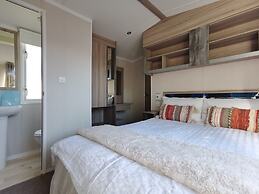 Golden Sands Beach Activities sea Holiday Relax