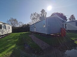 Golden Sands Beach Activities sea Holiday Relax