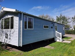 Golden Sands Beach Activities sea Holiday Relax