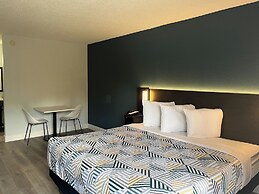 Studio 6 Hammond, LA – I12 – I55