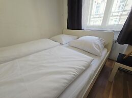 Pleasant 3BR shared Apt-WienerStadthalle