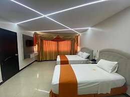 BRITNEY HOTEL MACHALA