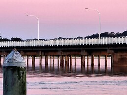 South Pacific Palms Motor Inn