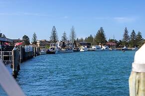 South Pacific Palms Motor Inn