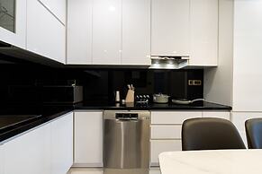 Losso Central - Madison Building D1