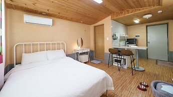 Gapyeong Jmong Choncance&camping Pension