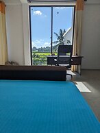 Room-the Villa Close To Surf Beach And G