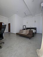 Room-the Villa Close To Surf Beach And G