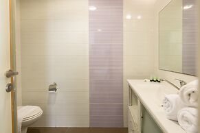 The Printhouse-Boutique Apt by SeaNRent