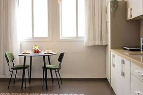 The Printhouse-Boutique Apt by SeaNRent