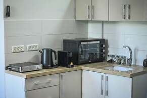 The Printhouse-Boutique Apt by SeaNRent