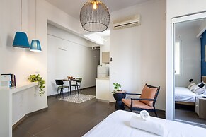 The Printhouse-Boutique Apt by SeaNRent