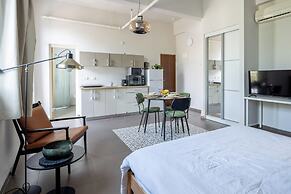 The Printhouse-Boutique Apt by SeaNRent