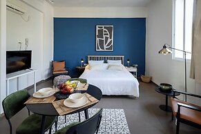 The Printhouse-Boutique Apt by SeaNRent