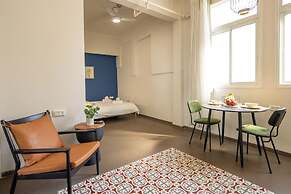 The Printhouse-Boutique Apt by SeaNRent