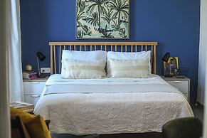 The Printhouse-Boutique Apt by SeaNRent