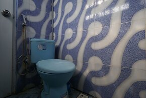 SPOT ON 93620 Anisa Homestay Syariah Near Pantai Gemah Tulungaggung