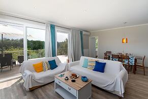 Elisabetta Villa in Paxi