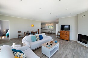 Elisabetta Villa in Paxi