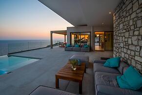 Seawhisper Villa in Paxi