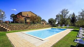 Villa Le Tornaie 14 Emma Villas