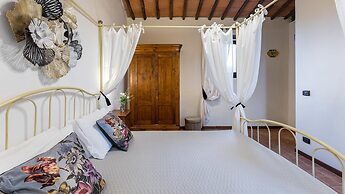 Villa Le Tornaie 14 Emma Villas