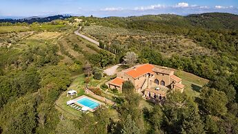 Villa Le Tornaie 14 Emma Villas