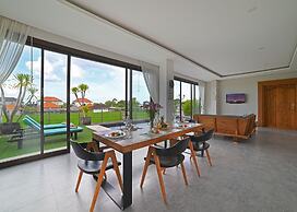 Villa Emilia Seminyak by Nagisa Bali