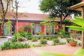 TRUONG PHU HOUSE
