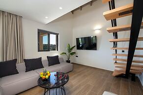 Armour Eclectic Villa