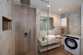 Armour Eclectic Villa