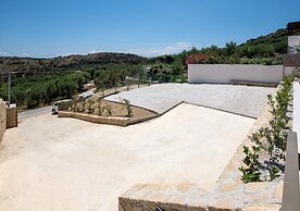 Armour Eclectic Villa