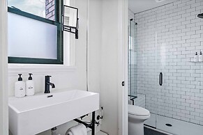 Kasa Downtown Asheville