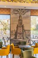 Pharos Hotel