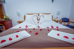 Pharos Hotel