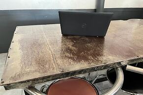 SPOT ON 93621 Kost Bu Tutik Syariah