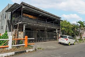 OYO 93625 Uno Homestay Syariah