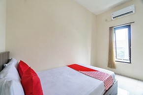 OYO 93625 Uno Homestay Syariah