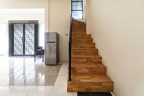 OYO 93625 Uno Homestay Syariah