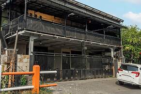 OYO 93625 Uno Homestay Syariah