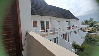 OYO 93626 Hi Homestay & Group