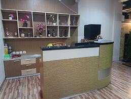 OYO 93626 Hi Homestay & Group