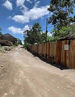 OYO 93627 Avocado Homestay