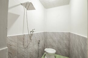 OYO 93630 Wongso Residence Syariah