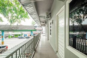 OYO 93630 Wongso Residence Syariah