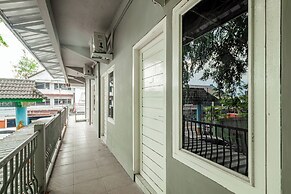 OYO 93630 Wongso Residence Syariah